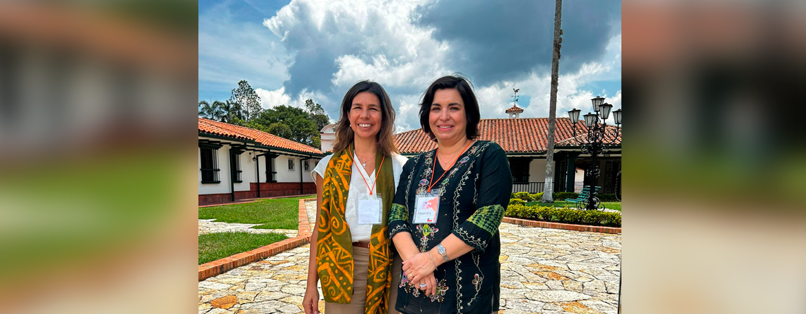 <strong>Directoras de colegios Almendral y Trigales viajan a un encuentro en Colombia</strong>